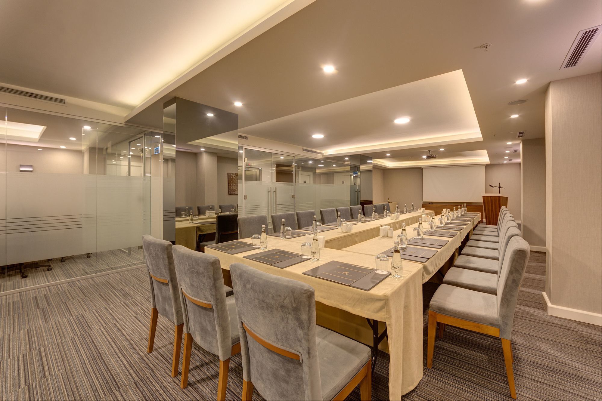 The Menord Hotel Mersin  Exterior photo